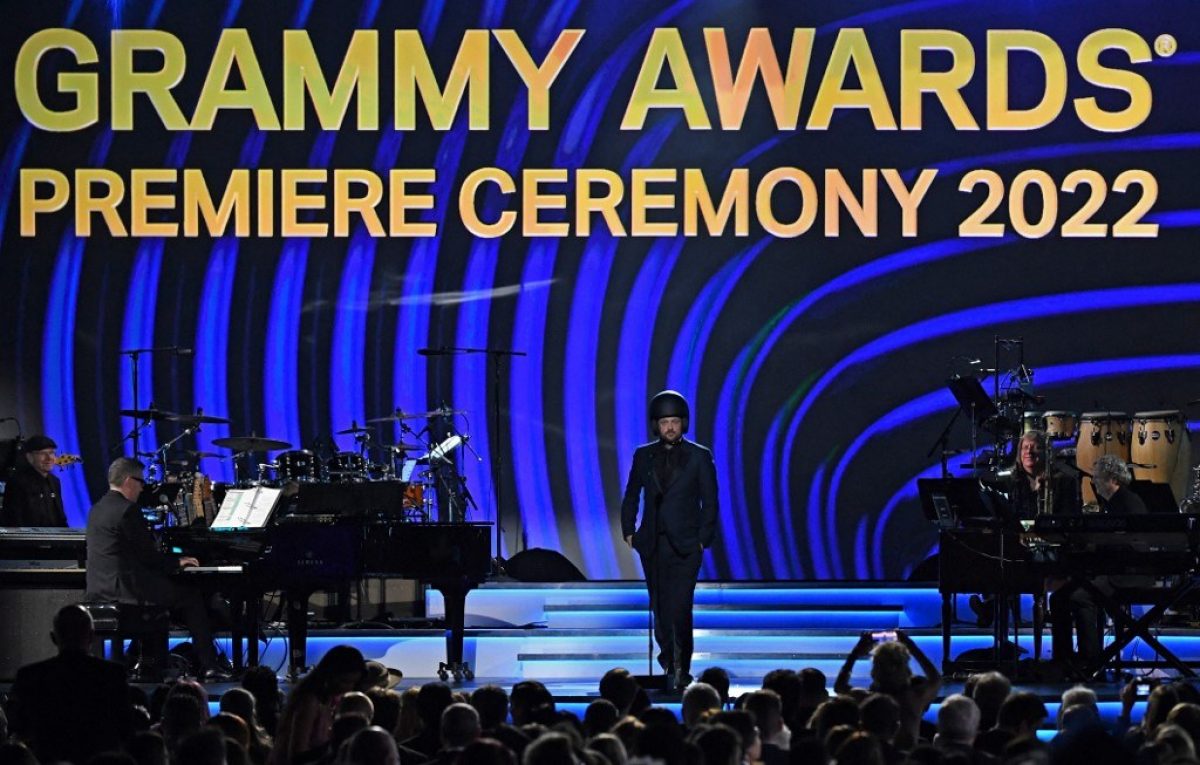 Noticia: Ganadores y los momentos más importantes de la gala de los Grammy Ganadores y los momentos más importantes de la gala de los Grammy