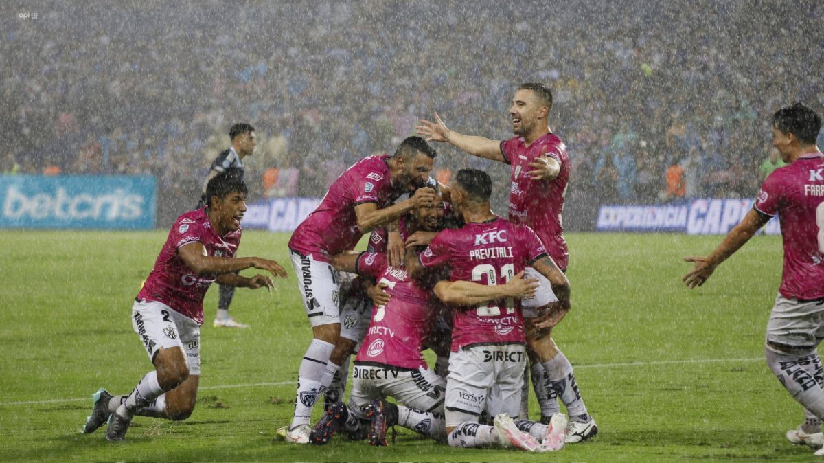 Noticia: Independiente del Valle, campeón de la LigaPro 2021 Independiente del Valle, campeón de la LigaPro 2021