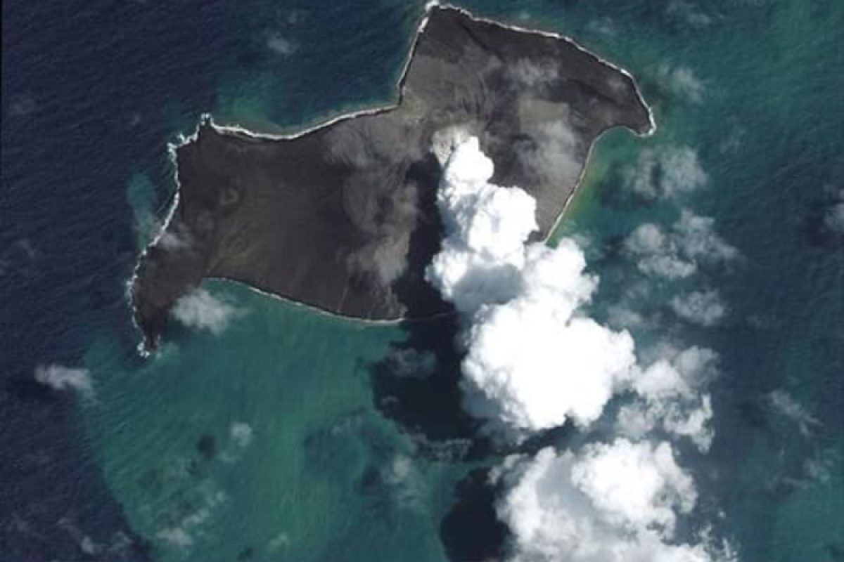 Noticia: Tonga confirma ‘desastre sin precedentes’ causado por el tsunami Tonga confirma ‘desastre sin precedentes’ causado por el tsunami