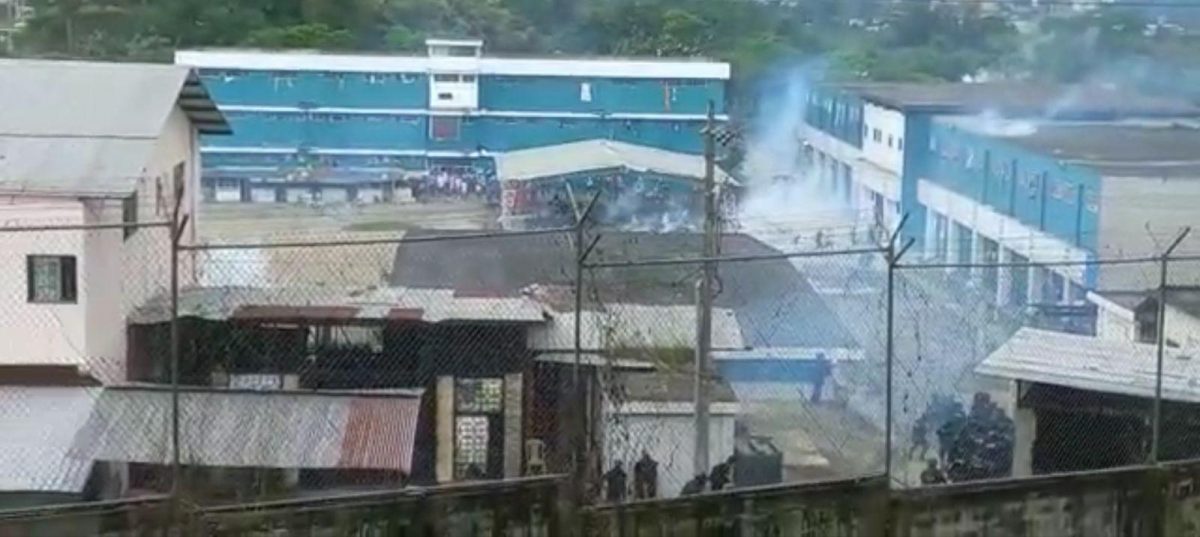 Noticia: Disturbios en cárcel de Esmeraldas tras detención de Los Tiguerones Disturbios en cárcel de Esmeraldas tras detención de Los Tiguerones