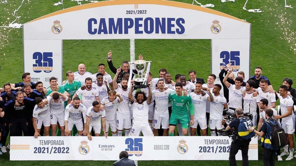 Noticia: El Real Madrid se consagró campeón de la Liga española El Real Madrid se consagró campeón de la Liga española