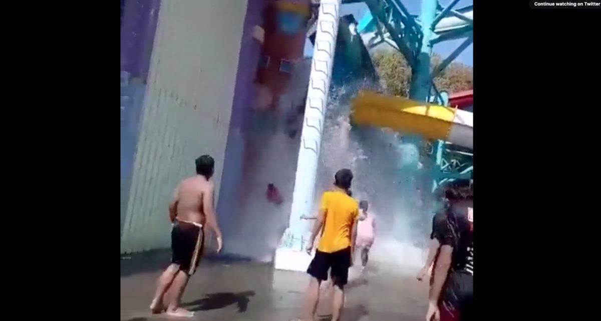Noticia: Captan la caída de niños tras desprenderse parte de un tobogán acuático Captan la caída de niños tras desprenderse parte de un tobogán acuático
