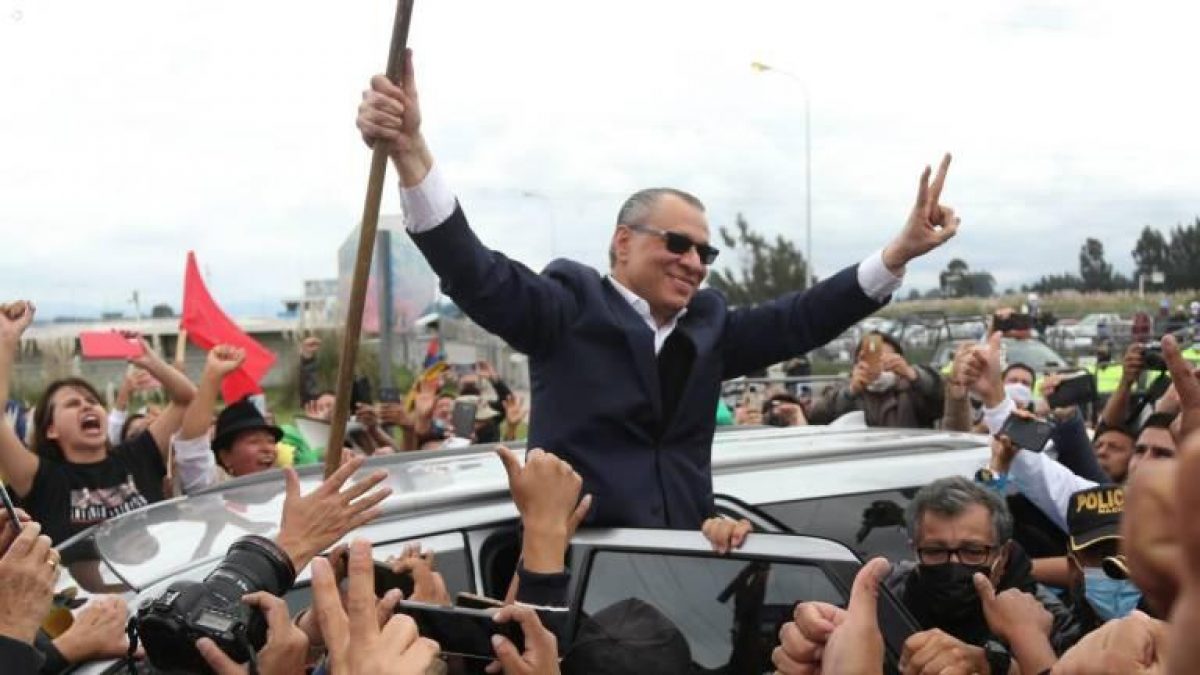 Noticia: Judicatura destituye al juez que otorgó libertad a Jorge Glas Judicatura destituye al juez que otorgó libertad a Jorge Glas