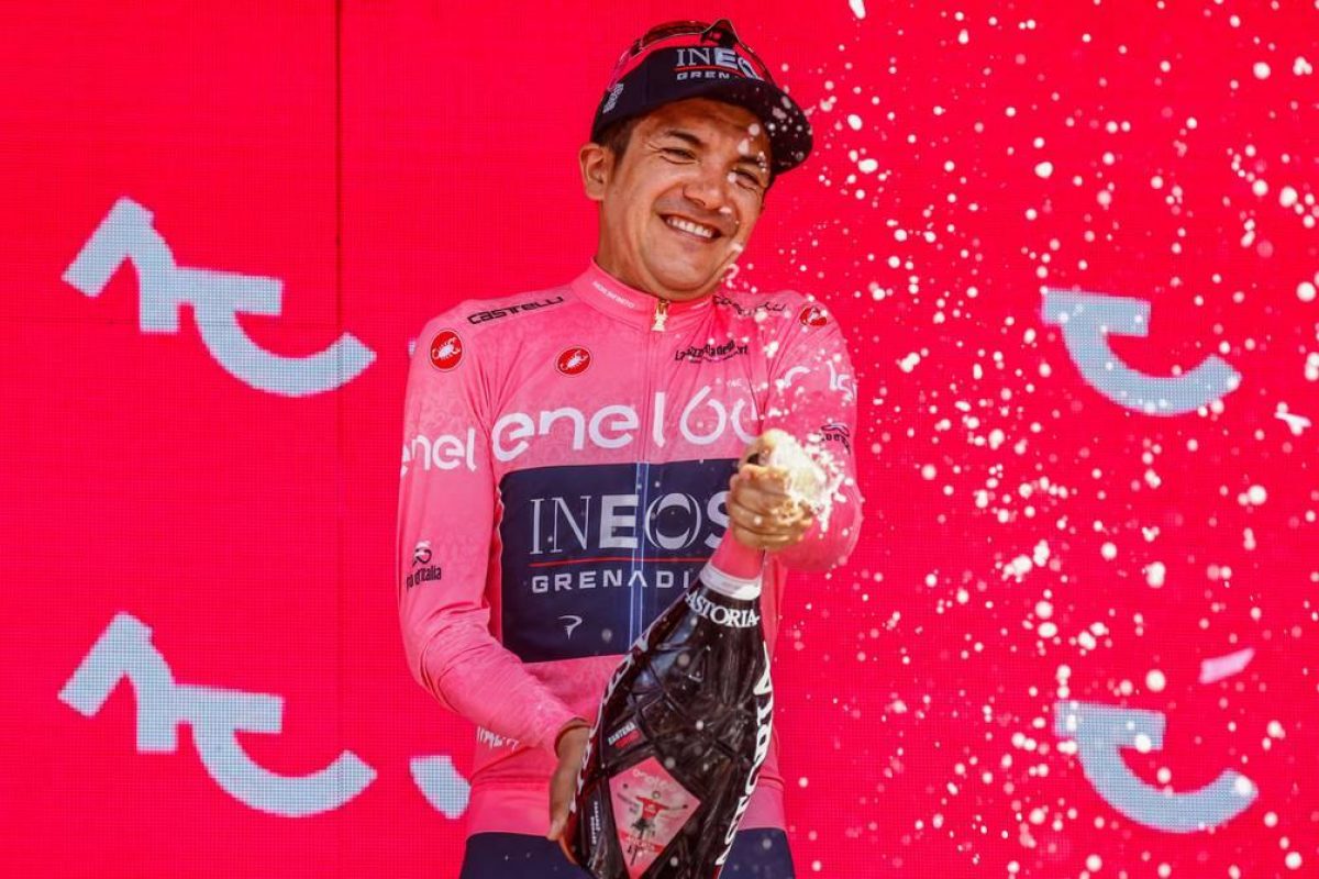 Noticia: Richard Carapaz sigue primero en la general del Giro de Italia Richard Carapaz sigue primero en la general del Giro de Italia
