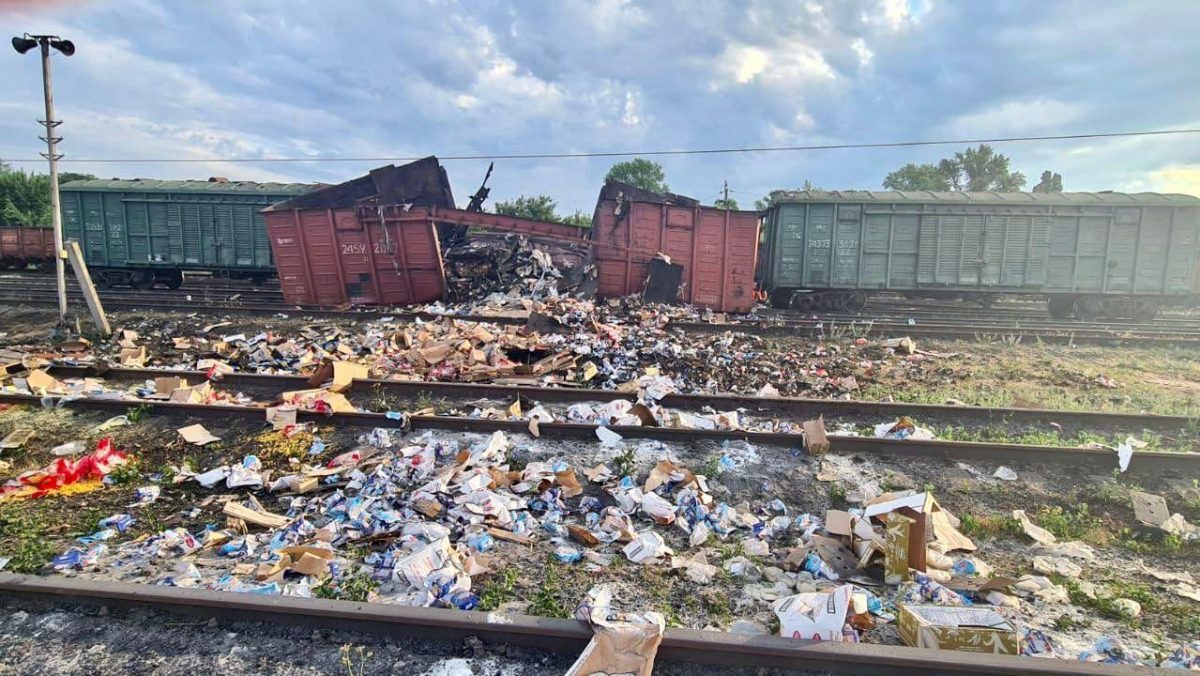 Noticia: Un misil ruso alcanza el tren de la ONG del chef José Andrés en Ucrania Un misil ruso alcanza el tren de la ONG del chef José Andrés en Ucrania