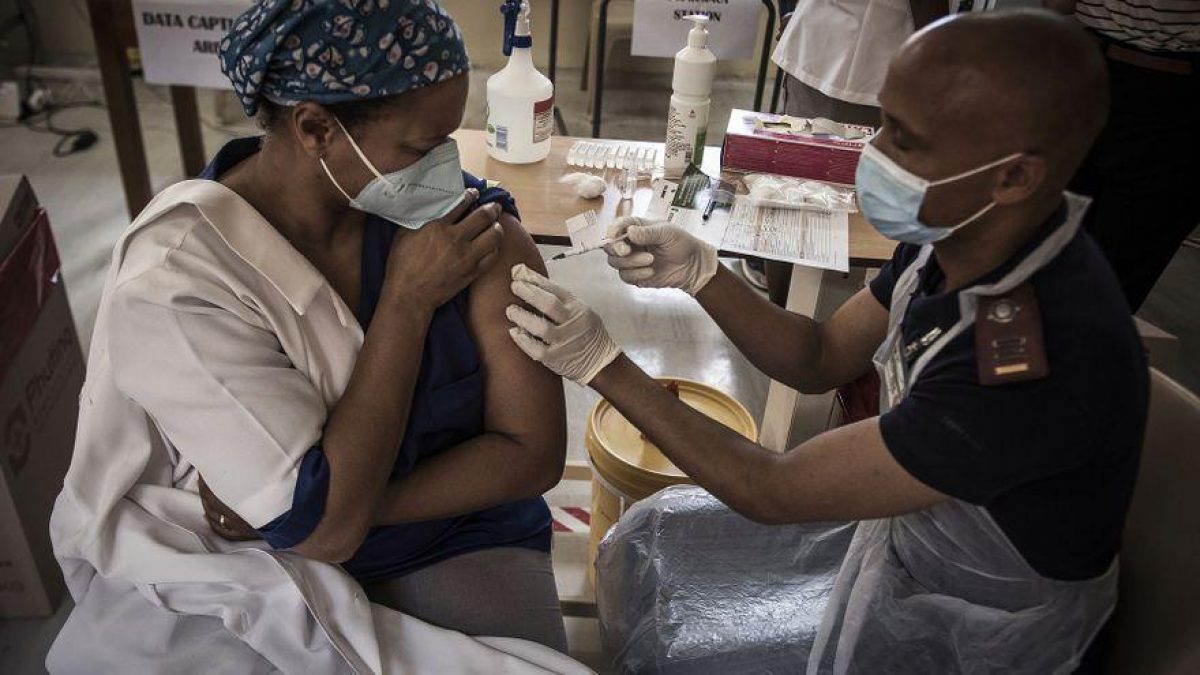 Noticia: La UA exige que la vacunación contra la viruela del mono empiece en África La UA exige que la vacunación contra la viruela del mono empiece en África