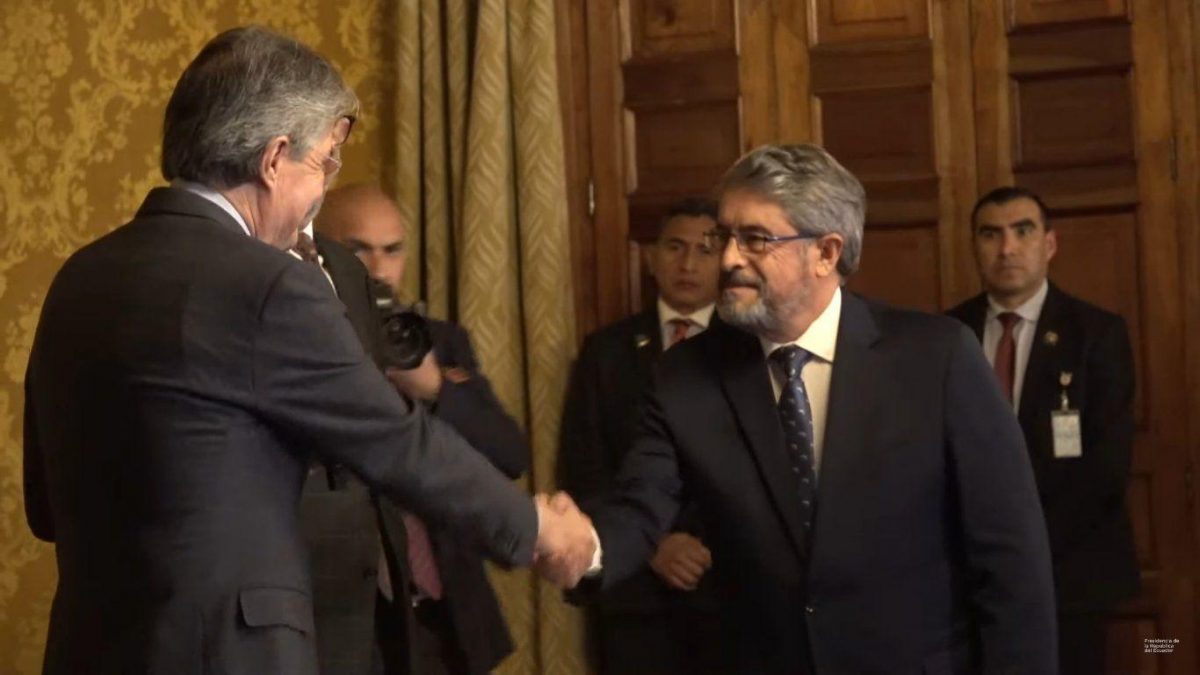 Noticia: José Ruales es el nuevo ministro de Salud en Ecuador José Ruales es el nuevo ministro de Salud en Ecuador