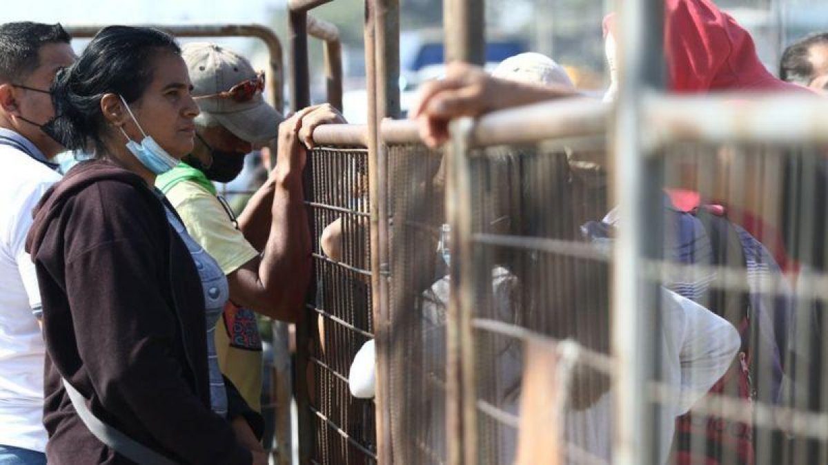 Noticia: Masacre en la Penitenciaría: 12 cuerpos entre decapitados y quemados no han sido identificados Masacre en la Penitenciaría: 12 cuerpos entre decapitados y quemados no han sido identificados