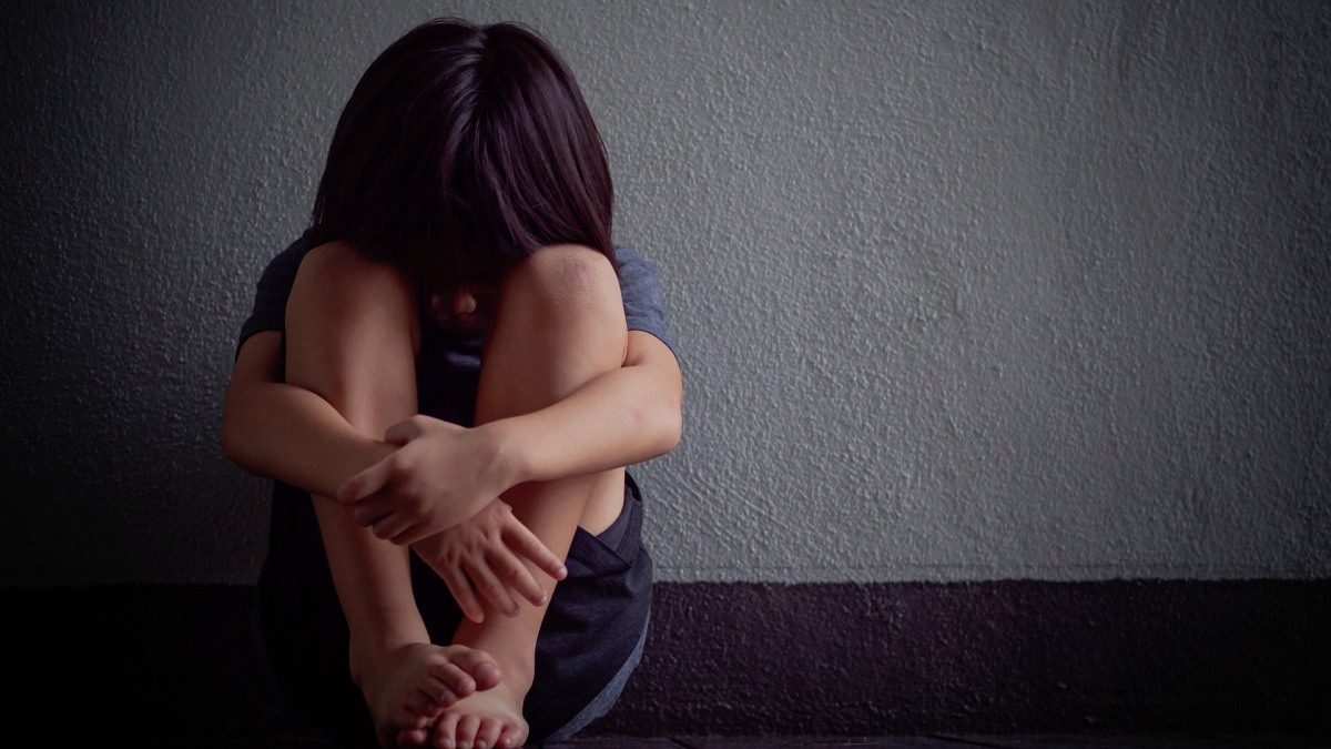 Noticia: Niña de cinco años murió apuñalada presuntamente por su madre Niña de cinco años murió apuñalada presuntamente por su madre