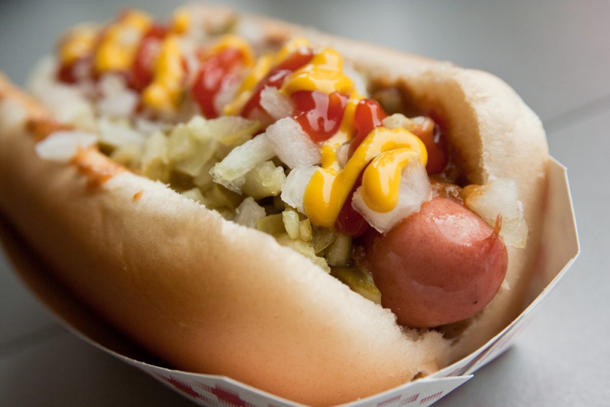 Noticia: Estudio reveló que comerse un Hot Dog te resta 36 minutos de esperanza de vida Estudio reveló que comerse un Hot Dog te resta 36 minutos de esperanza de vida