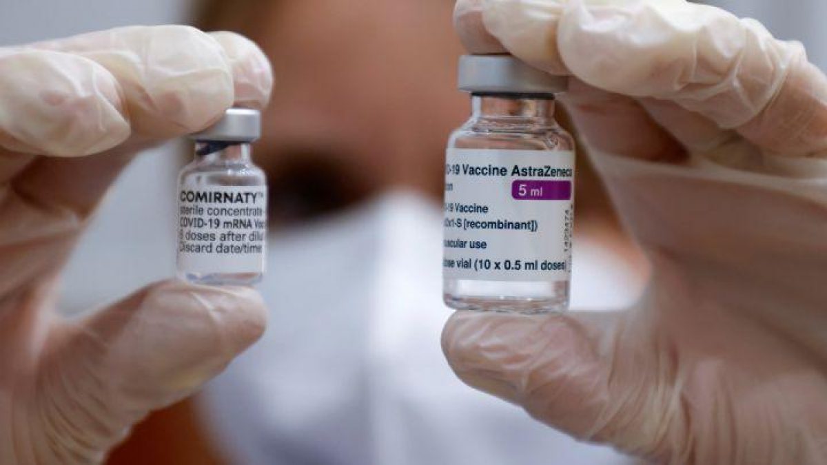 Noticia: La combinación de vacunas Astrazeneca y Pfizer es efectiva, según un estudio La combinación de vacunas Astrazeneca y Pfizer es efectiva, según un estudio