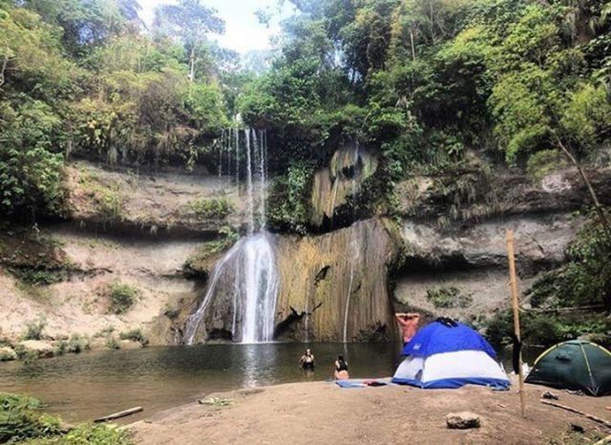 Noticia: Ecuador: Turistas fueron asaltados y retenidos en una cascada Ecuador: Turistas fueron asaltados y retenidos en una cascada