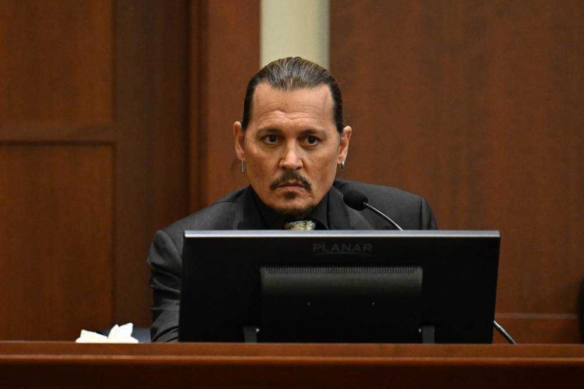 Noticia: “No he golpeado a una mujer en mi vida”, dice Johnny Depp durante el juicio en el que enfrenta a su exesposa “No he golpeado a una mujer en mi vida”, dice Johnny Depp durante el juicio en el que enfrenta a su exesposa