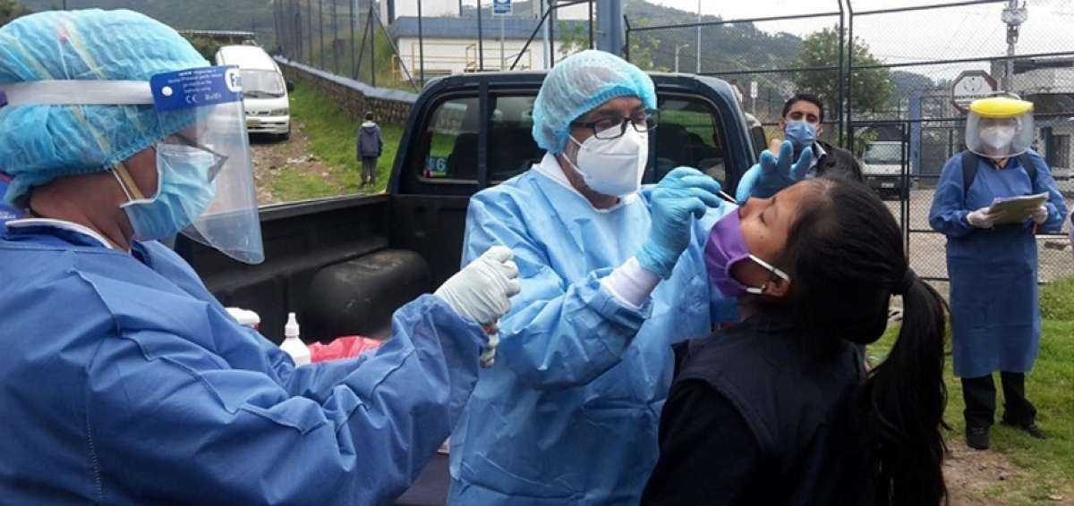 Noticia: ¿Las personas reinfectadas por COVID-19 pueden transmitir el virus? ¿Las personas reinfectadas por COVID-19 pueden transmitir el virus?