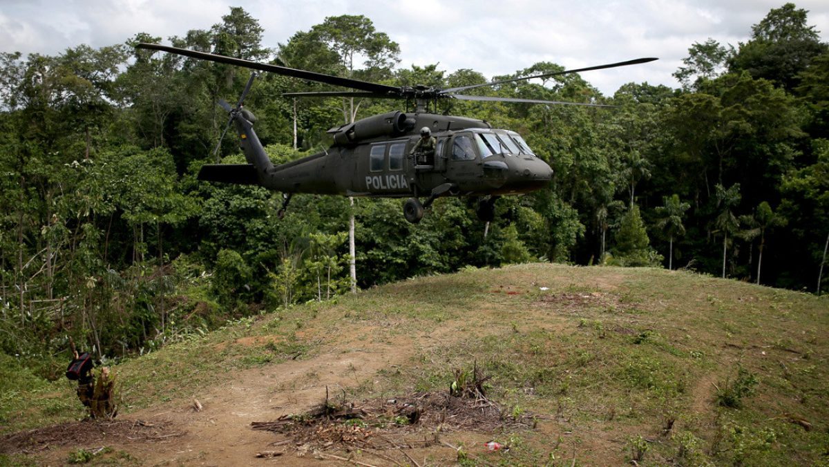 Noticia: Seis militares heridos y 11 desaparecidos tras el accidente de un helicóptero del Ejército de Colombia en la Amazonía Seis militares heridos y 11 desaparecidos tras el accidente de un helicóptero del Ejército de Colombia en la Amazonía