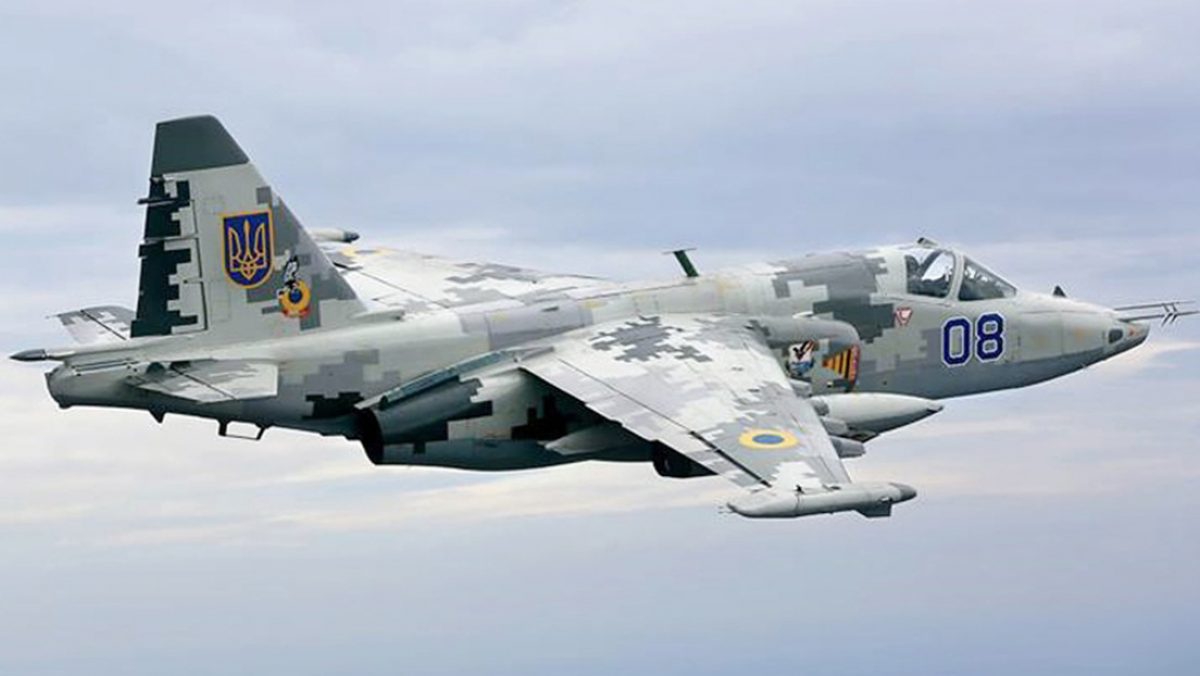 Noticia: Las fuerzas rusas derriban un avión militar en el sur de Ucrania Las fuerzas rusas derriban un avión militar en el sur de Ucrania