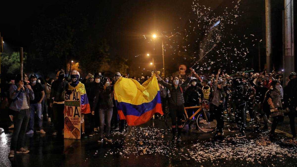 Noticia: ¿Qué pasa en Colombia, cuándo y por qué inició el problema tras el paro nacional? ¿Qué pasa en Colombia, cuándo y por qué inició el problema tras el paro nacional?