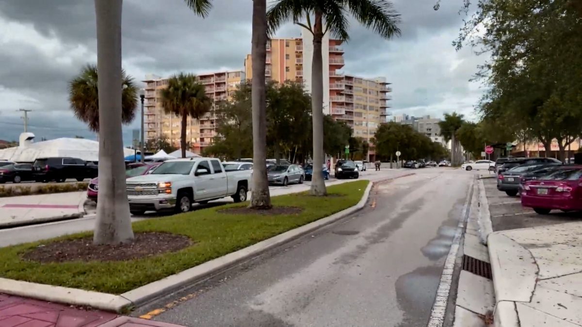 Noticia: Ordenan evacuación y cierre inmediato de un edificio en Miami Ordenan evacuación y cierre inmediato de un edificio en Miami