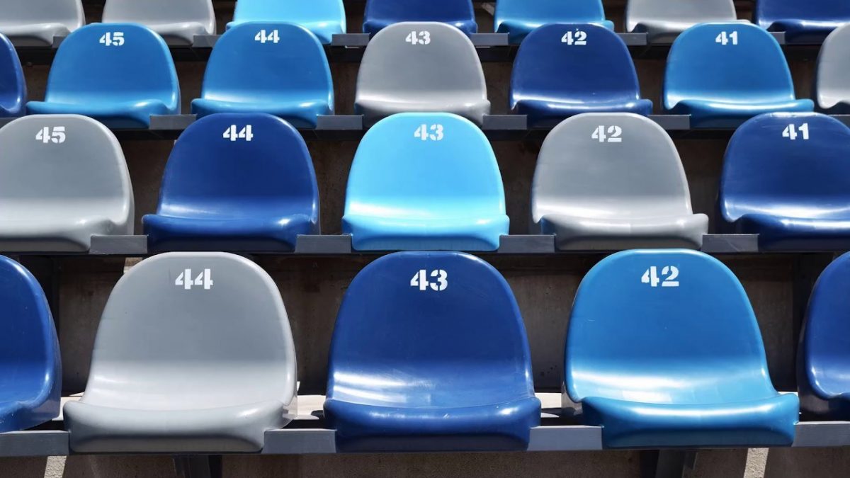 Noticia: Fútbol colombiano recibió hinchas en los estadios tras 16 meses de prohibición Fútbol colombiano recibió hinchas en los estadios tras 16 meses de prohibición