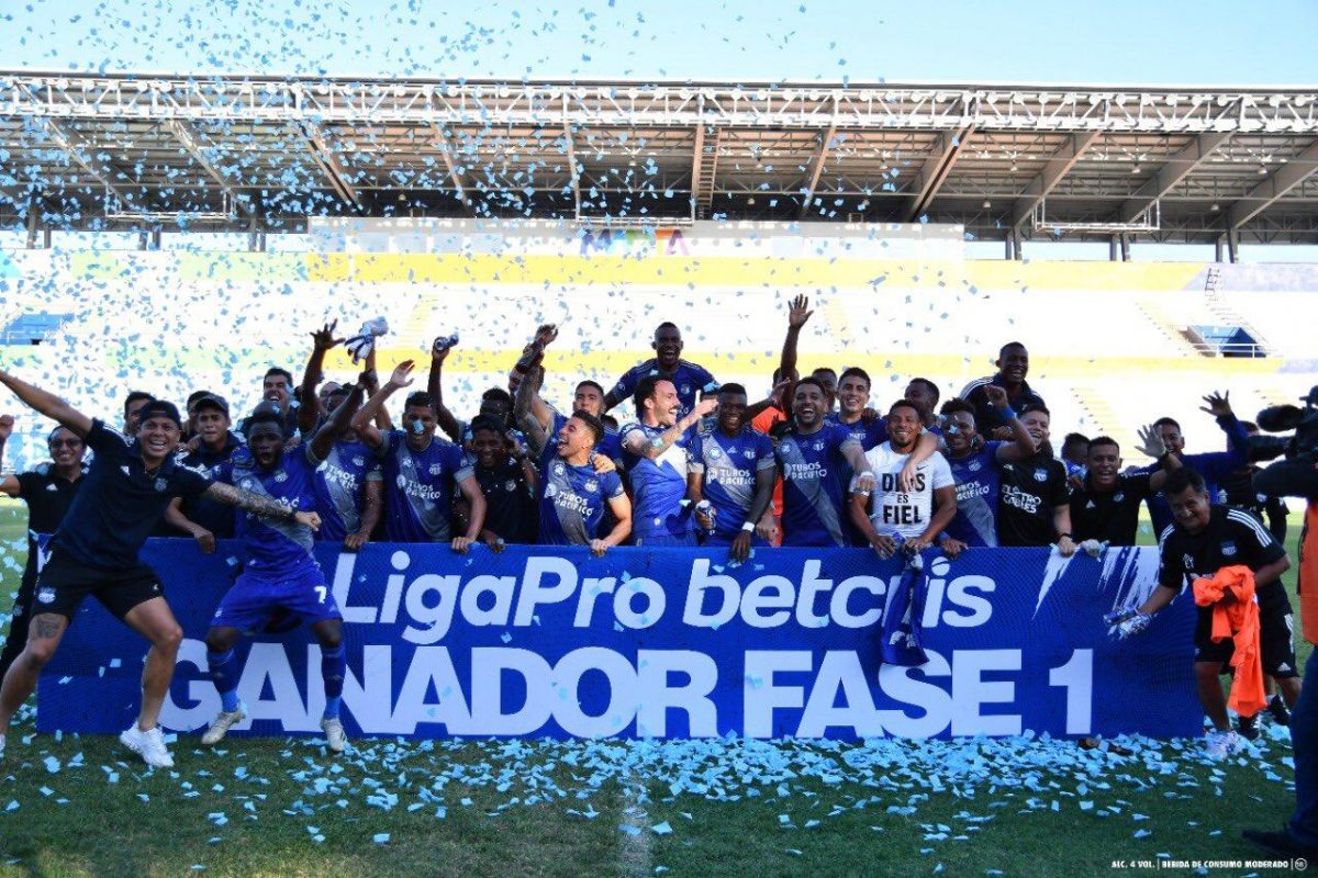 Noticia: Conoce los premios que ganó Emelec por ganar la primera etapa Conoce los premios que ganó Emelec por ganar la primera etapa