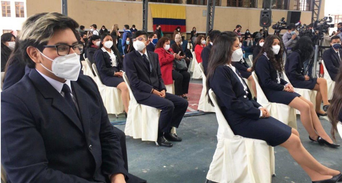 Noticia: Escuelas y colegios inician el año lectivo 2021-2022 en la región Sierra y Amazonía Escuelas y colegios inician el año lectivo 2021-2022 en la región Sierra y Amazonía