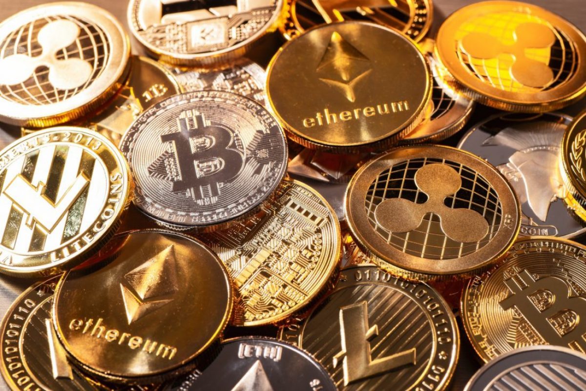 Noticia: El creador del bitcóin se habría convertido en la 15.ª persona más rica del mundo El creador del bitcóin se habría convertido en la 15.ª persona más rica del mundo