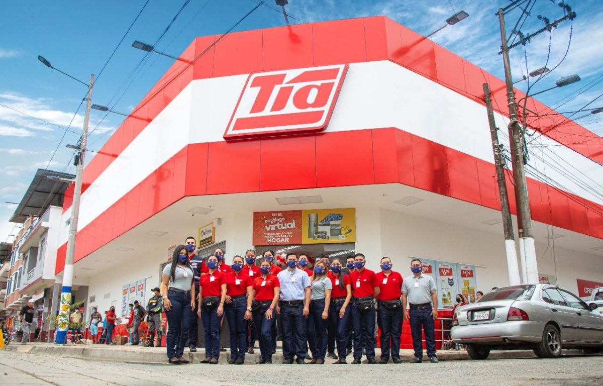 Noticia: Almacenes Tía inaugura un nuevo local en Caluma Almacenes Tía inaugura un nuevo local en Caluma