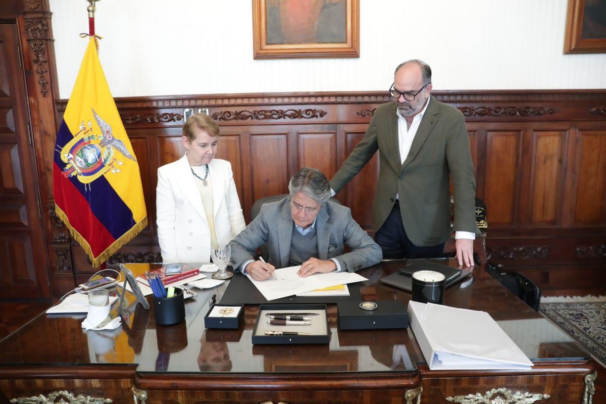 Noticia: Presidente Lasso decreta estado de excepción en el sistema carcelario del Ecuador Presidente Lasso decreta estado de excepción en el sistema carcelario del Ecuador