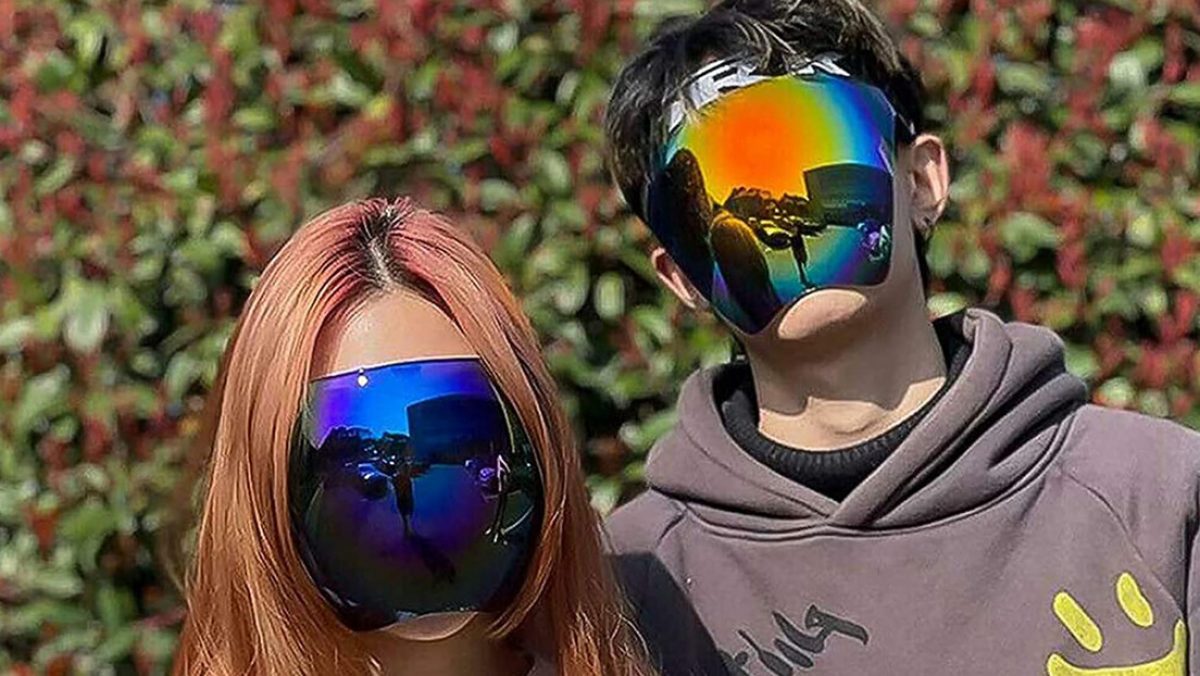 Noticia: Lanzan en Japón unas curiosas gafas de sol Lanzan en Japón unas curiosas gafas de sol