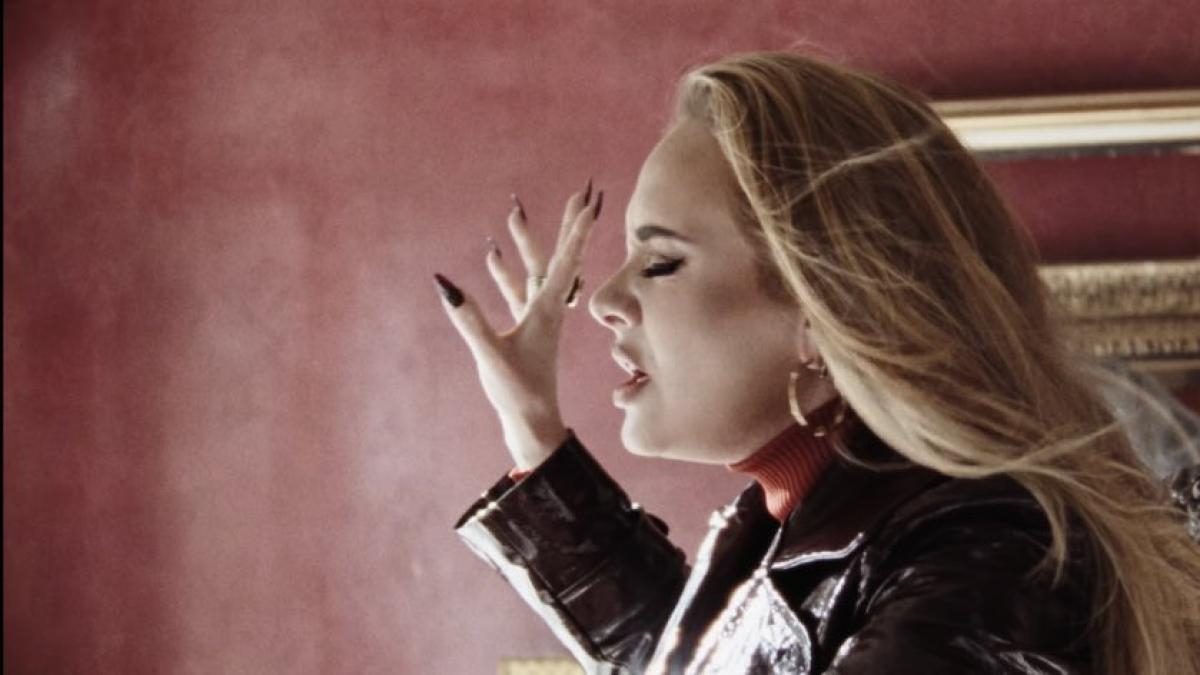 Noticia: Adele presentó “Easy On Me”, la primera canción de su nuevo álbum Adele presentó “Easy On Me”, la primera canción de su nuevo álbum