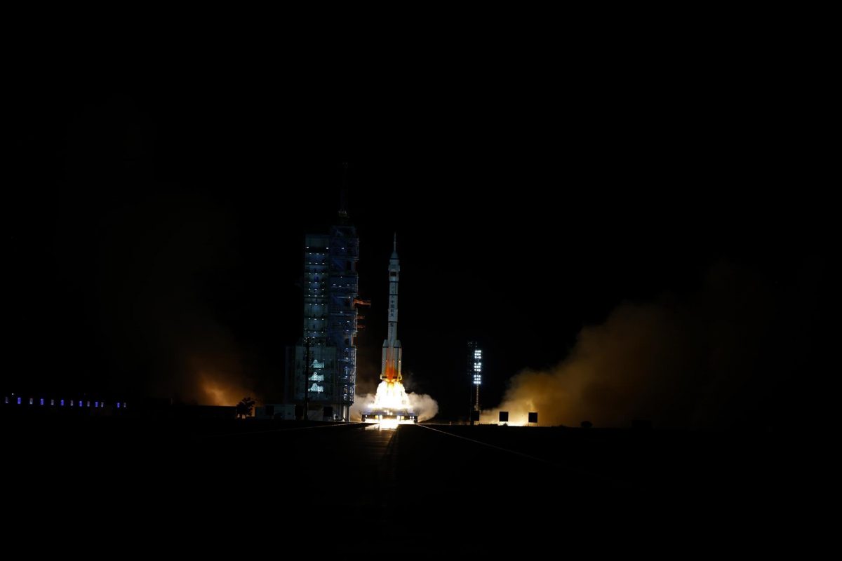 Noticia: China lanza Shenzhou-13, su misión espacial tripulada más larga China lanza Shenzhou-13, su misión espacial tripulada más larga