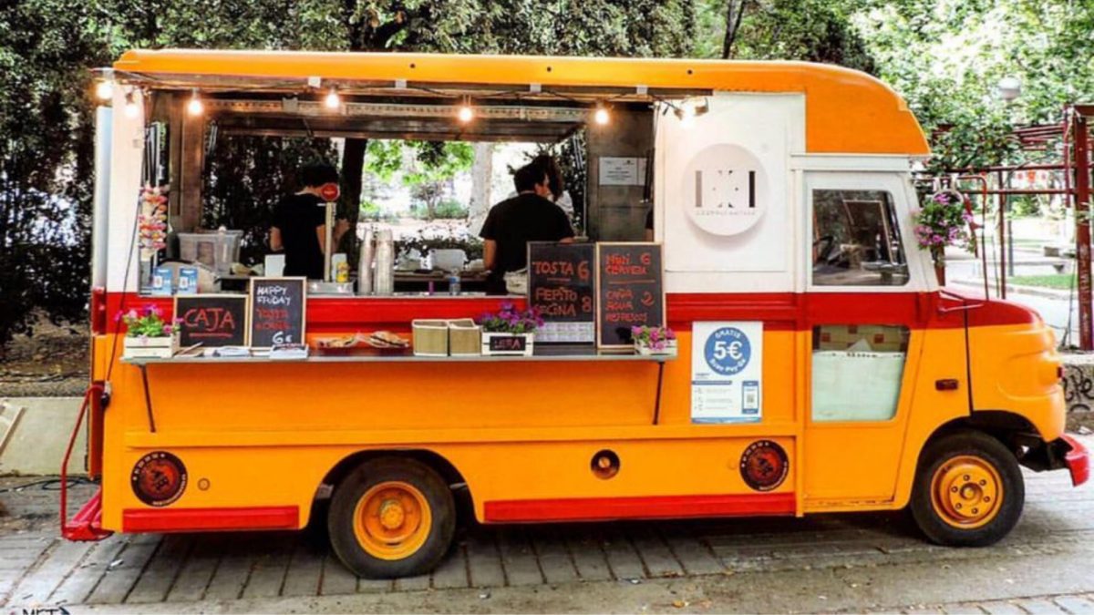 Noticia: ‘Food trucks’: la venta de comida sobre ruedas se regula en Guayaquil ‘Food trucks’: la venta de comida sobre ruedas se regula en Guayaquil