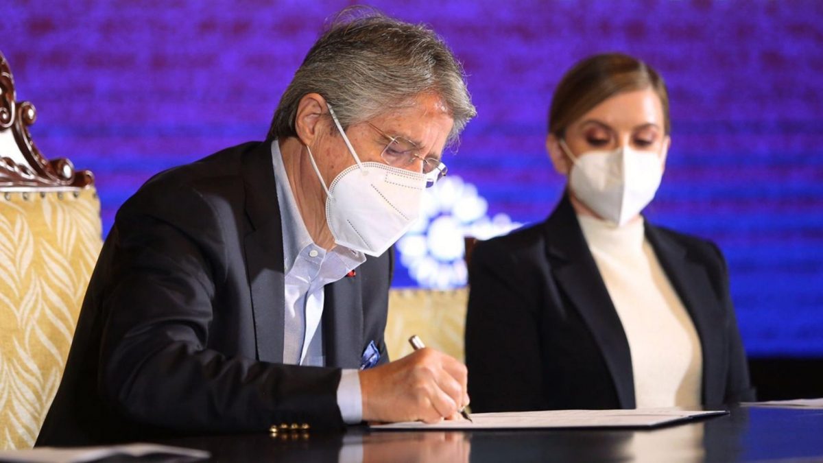 Noticia: Gobierno firma decreto para liberar presos por robo, hurto, estafa y abuso de confianza Gobierno firma decreto para liberar presos por robo, hurto, estafa y abuso de confianza