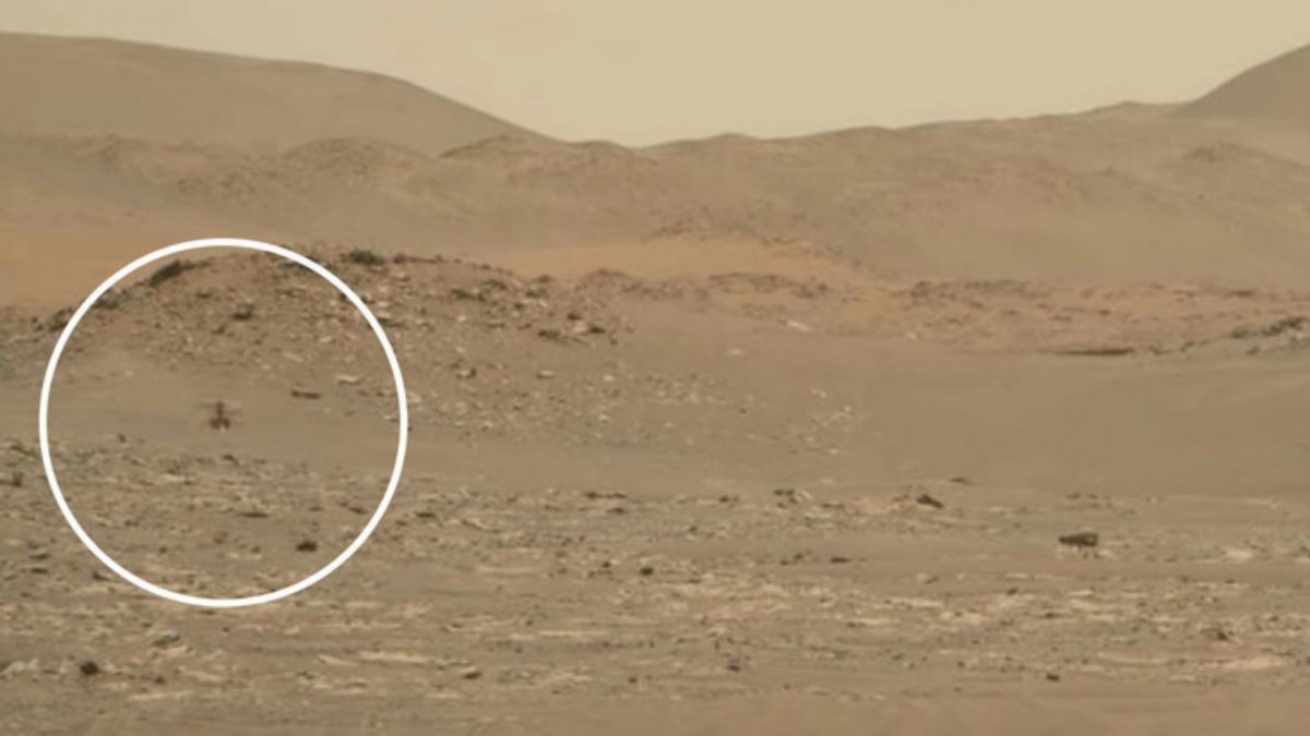 Noticia: El 'rover' Perseverance capta el vuelo de un helicóptero en Marte El 'rover' Perseverance capta el vuelo de un helicóptero en Marte