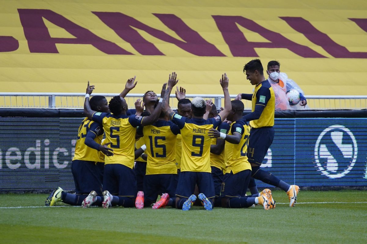 Noticia: EN VIVO | Ecuador golea a Colombia en el primer tiempo EN VIVO | Ecuador golea a Colombia en el primer tiempo