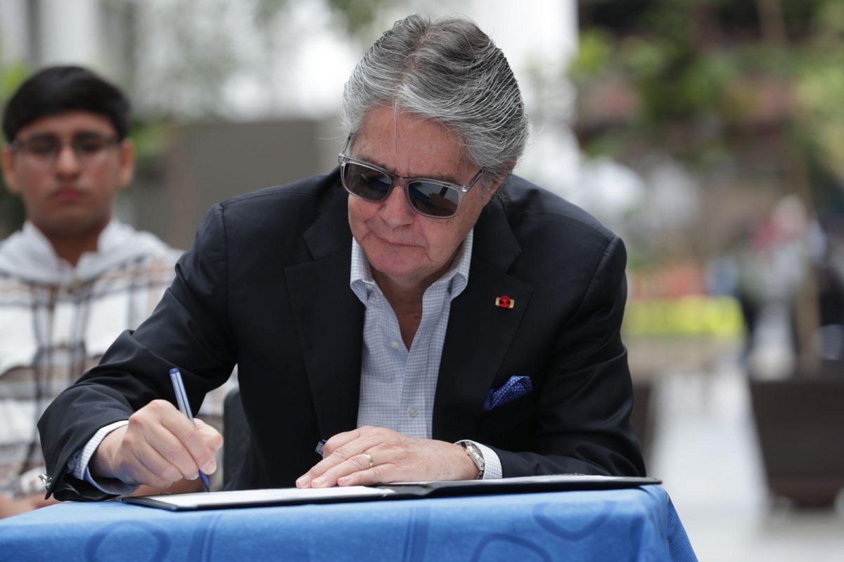 Noticia: Presidente Lasso veta parcialmente la Ley de Comunicación Presidente Lasso veta parcialmente la Ley de Comunicación