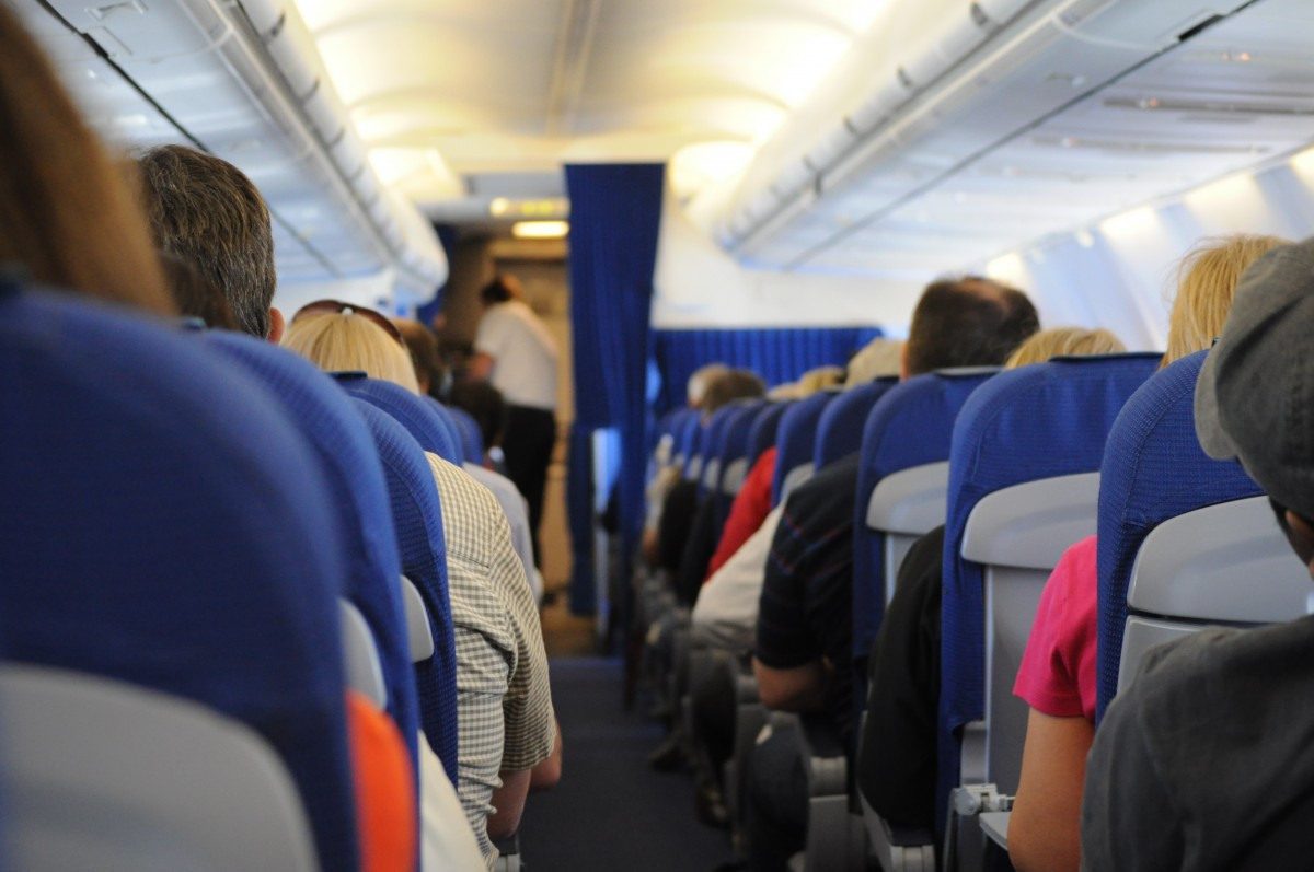 Noticia: Avión con destino a Londres retorna a Miami por pasajero sin mascarilla Avión con destino a Londres retorna a Miami por pasajero sin mascarilla