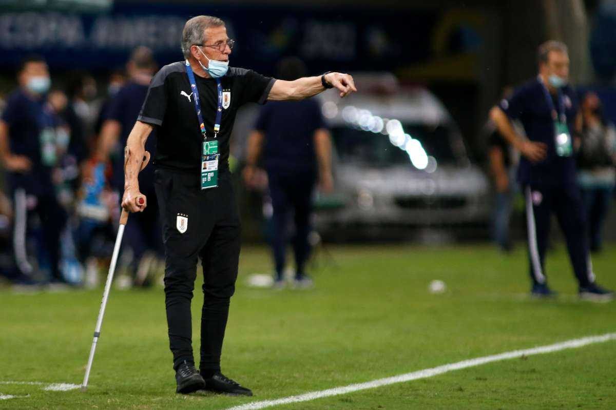 Noticia: Selección uruguaya despide a Washington Tabárez después de 15 años como entrenador Selección uruguaya despide a Washington Tabárez después de 15 años como entrenador