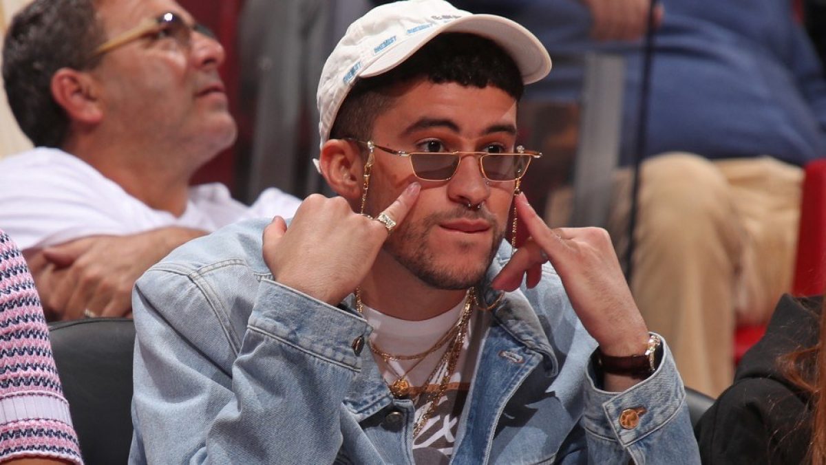 Noticia: "Se puede perrear y ser educado": El polémico mensaje de Bad Bunny que sorprendió a todos "Se puede perrear y ser educado": El polémico mensaje de Bad Bunny que sorprendió a todos