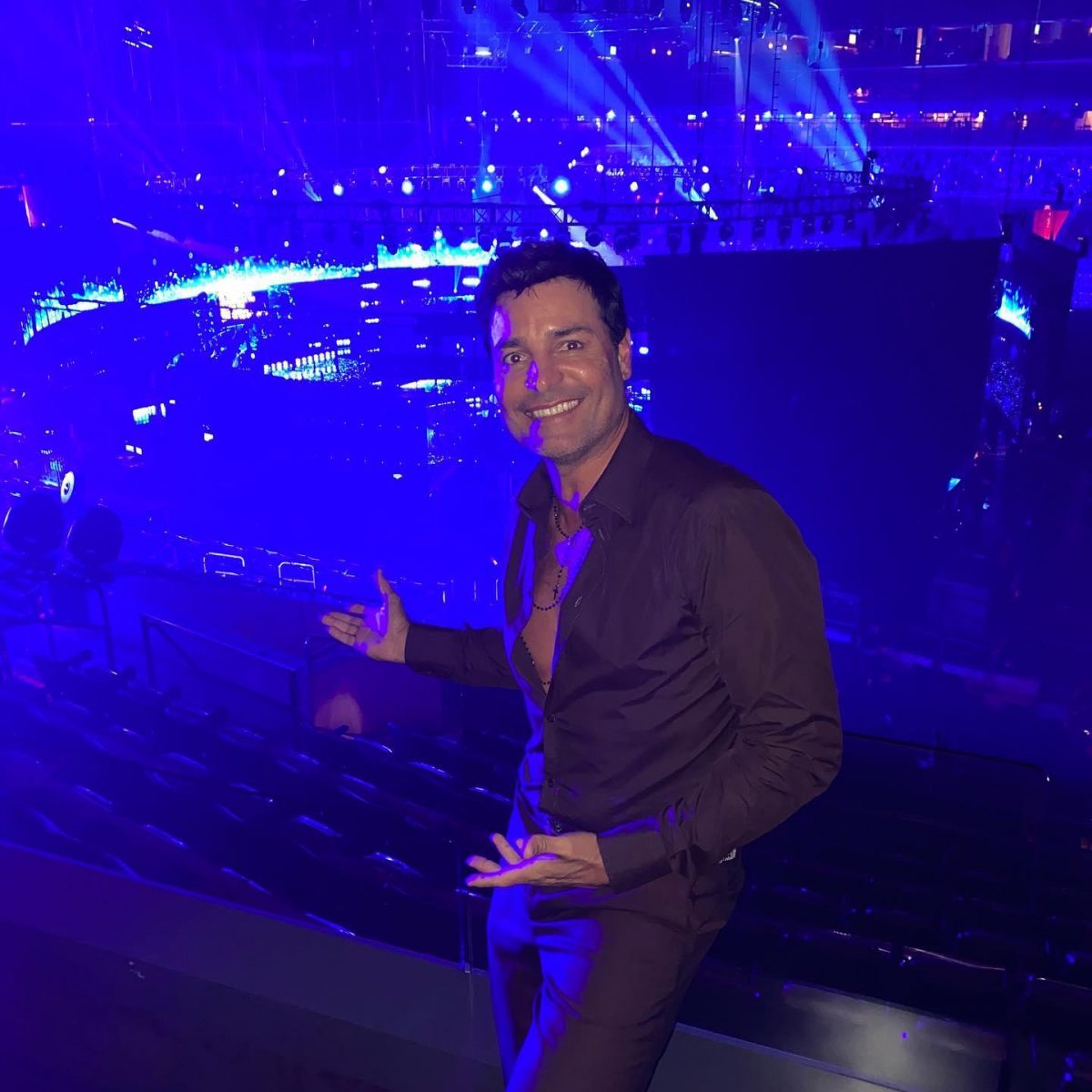 Noticia: Chayanne vuelve a los escenarios con nueva canción Chayanne vuelve a los escenarios con nueva canción