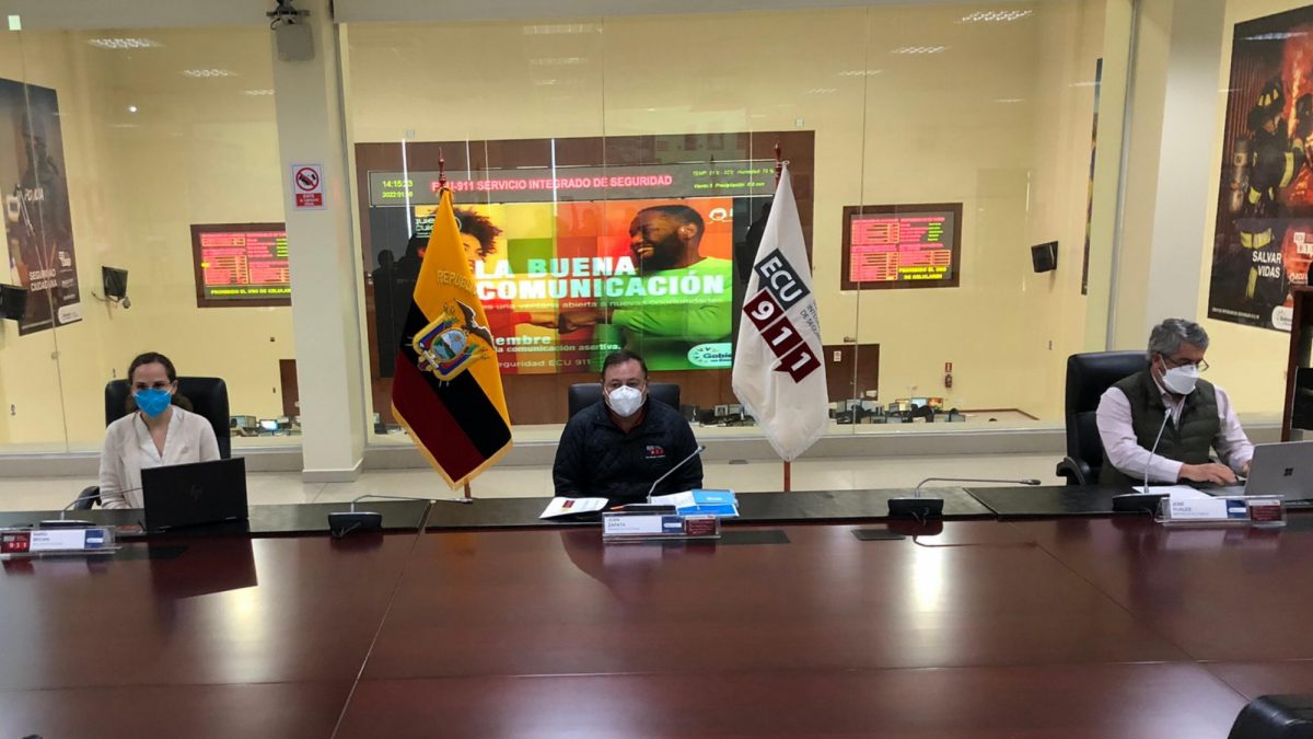 Noticia: Ecuador pasa a semáforo rojo por el rebrote de contagios Covid-19 Ecuador pasa a semáforo rojo por el rebrote de contagios Covid-19