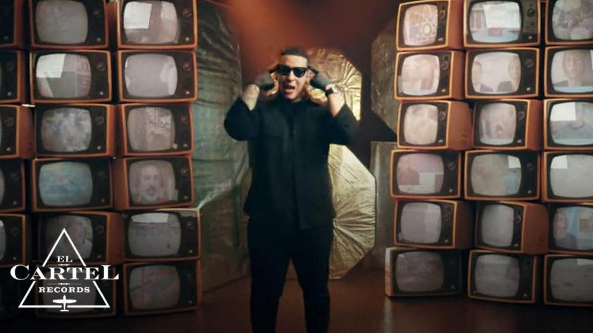 Noticia: Alcalde de Quito aparece en video musical de Daddy Yankee Alcalde de Quito aparece en video musical de Daddy Yankee