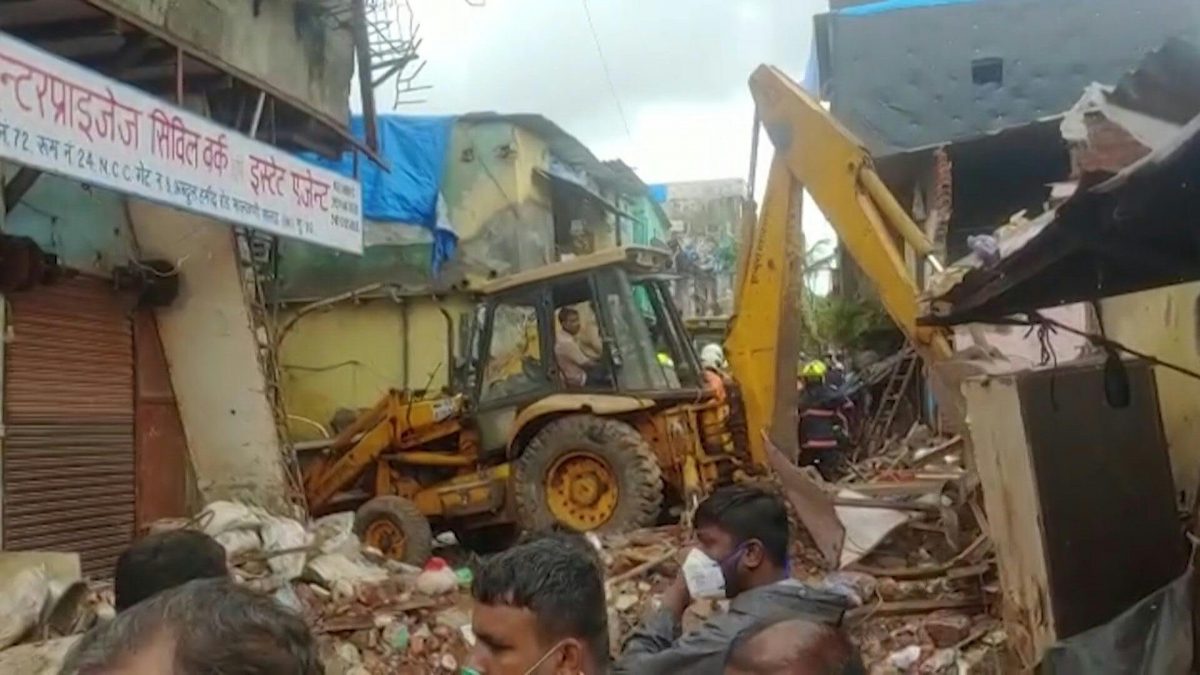 Noticia: 8 niños y 3 adultos muertos por derrumbe de edificio en India 8 niños y 3 adultos muertos por derrumbe de edificio en India