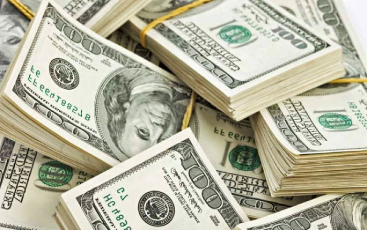 Noticia: Hombre jugó la lotería y terminó ganando 90 millones de dólares Hombre jugó la lotería y terminó ganando 90 millones de dólares