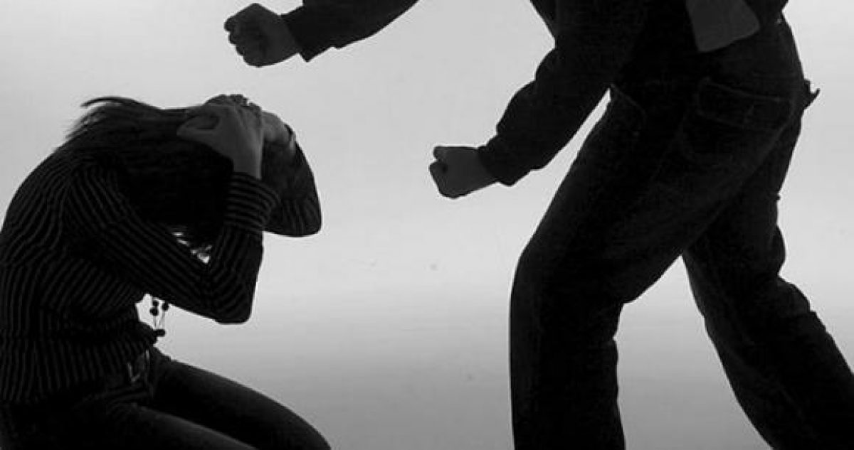 Noticia: Un hombre asesinó a su pareja y a la hija de ella en Argentina Un hombre asesinó a su pareja y a la hija de ella en Argentina