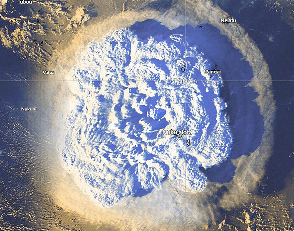 Noticia: Chile en Estado de Precaución por la erupción del volcán Tonga y alerta de tsunami Chile en Estado de Precaución por la erupción del volcán Tonga y alerta de tsunami