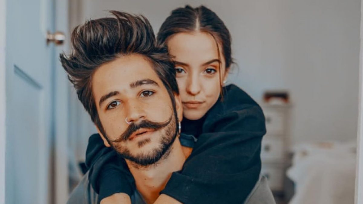 Noticia: Ricardo Montaner dice que "todavía falta", tras anuncios sobre el nacimiento de Índigo Ricardo Montaner dice que "todavía falta", tras anuncios sobre el nacimiento de Índigo