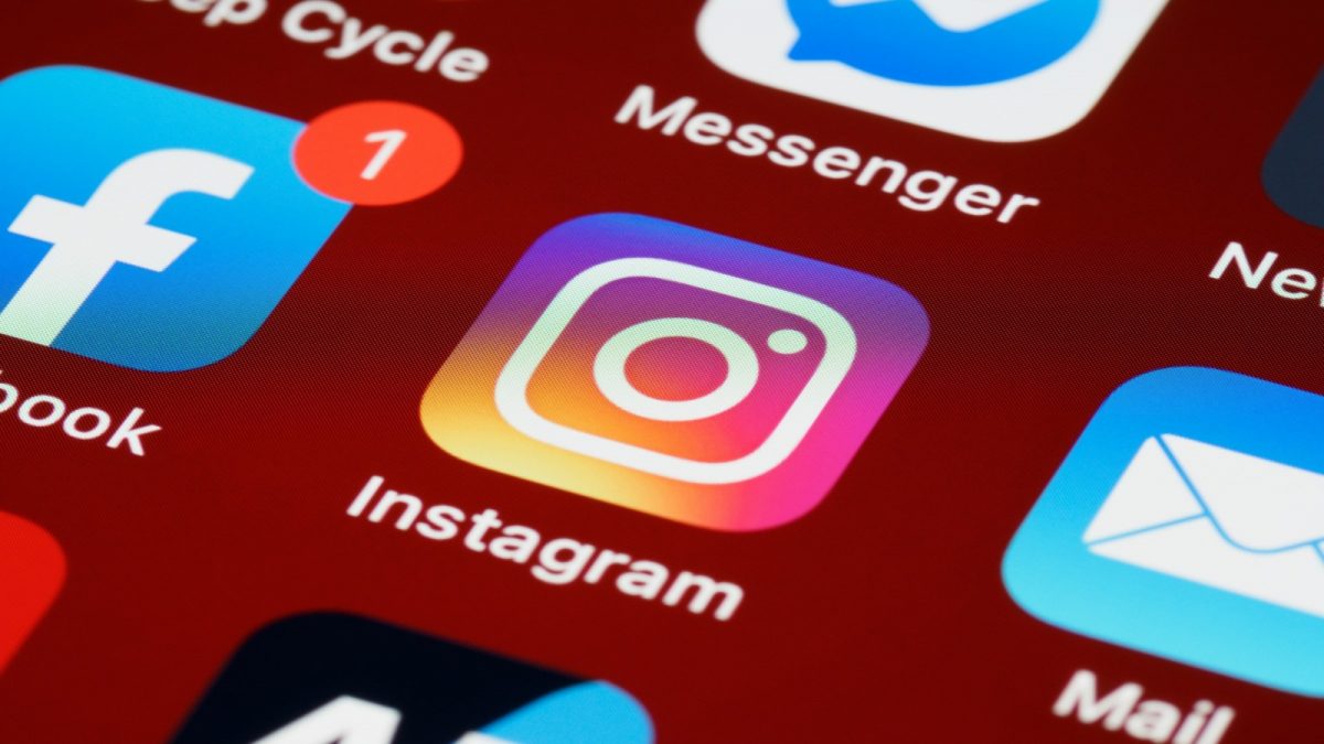 Noticia: Instagram elimina el "desliza" Instagram elimina el "desliza"