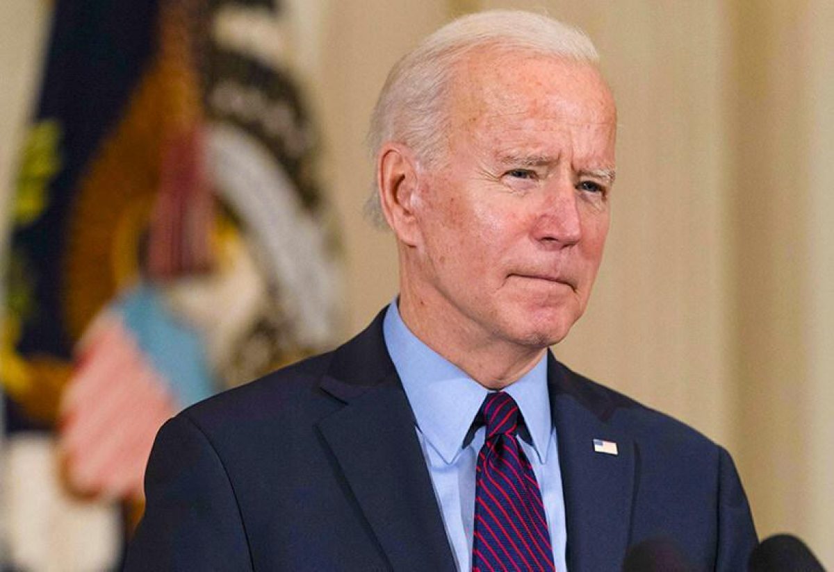 Noticia: El presidente estadounidense Joe Biden sale del aislamiento tras haber tenido covid-19 El presidente estadounidense Joe Biden sale del aislamiento tras haber tenido covid-19