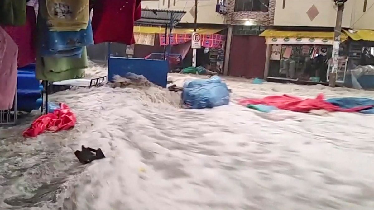 Noticia: Lluvias en Bolivia dejan nueve muertos y 28.922 familias afectadas Lluvias en Bolivia dejan nueve muertos y 28.922 familias afectadas